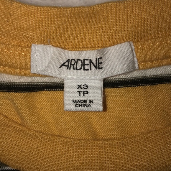 🌻3/26$ Yellow Striped Long-sleeve Tee🌻 - Picture 3 of 3